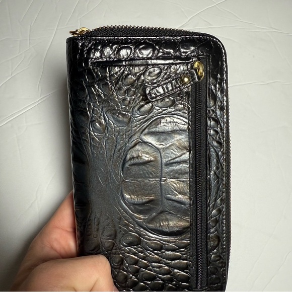 Brahmin Zipper Wallet Black and Silver Shimmer Ombre Crocodile Pattern - Picture 11 of 11